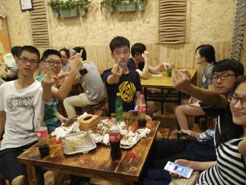 鄱阳烧烤加盟,学烧烤技术,开烧烤店多少钱疯狂烤翅加盟